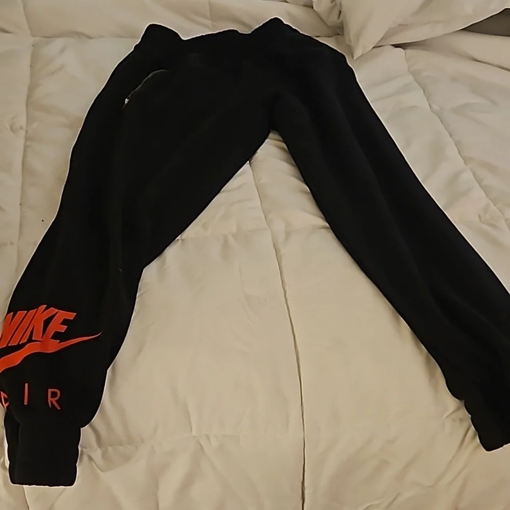 Sweatpants - Picture 1 of 4
